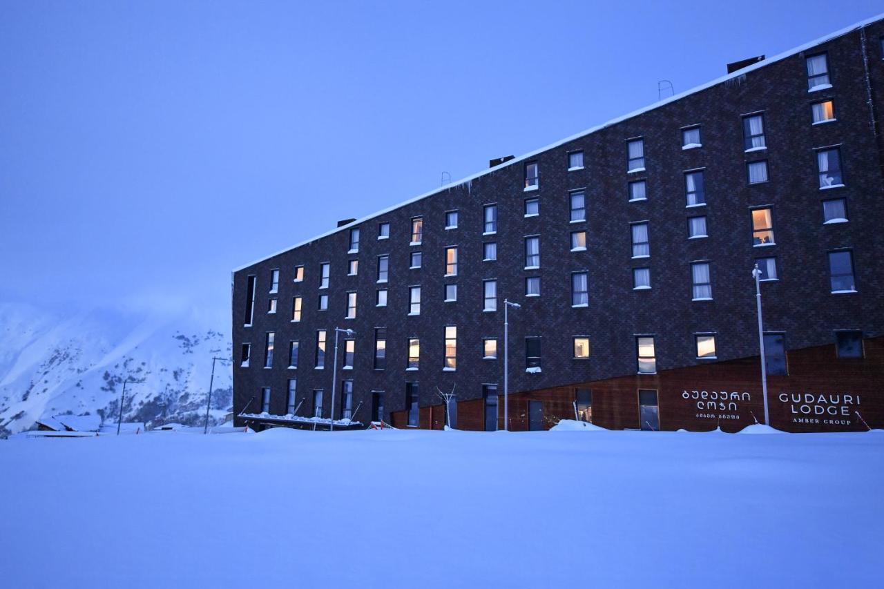 Gudauri Lodge ภายนอก รูปภาพ The Gudauri Hotel