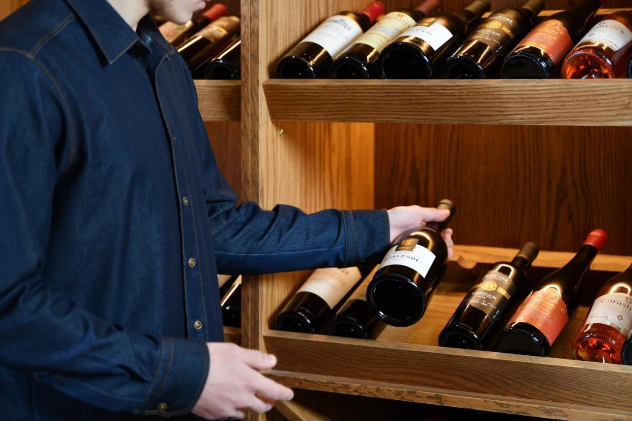 Gudauri Lodge ภายนอก รูปภาพ Wine merchant