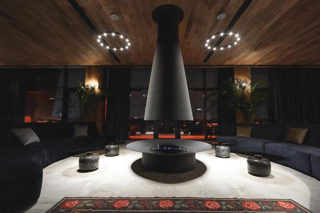 Gudauri Lodge ภายนอก รูปภาพ The lobby of the hotel
